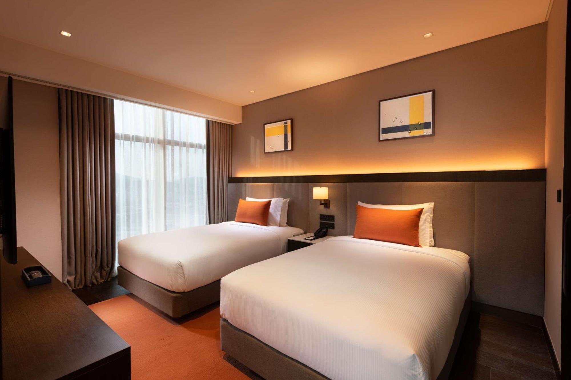 Hotel Doubletree By Hilton Seoul Pangyo Seongnam Exterior foto